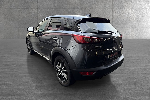 Mazda CX-3 3 of 16