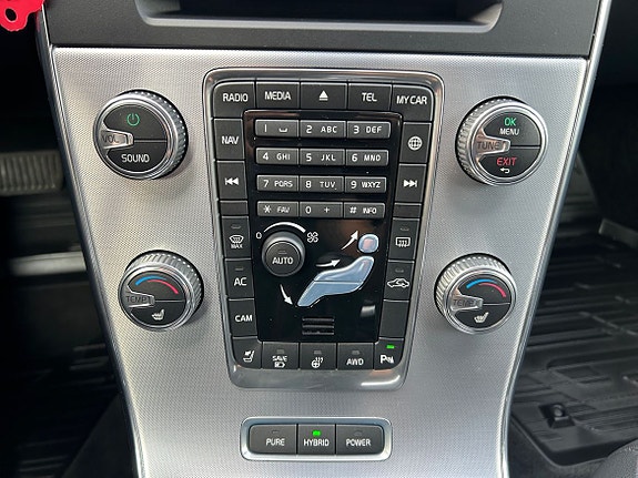 Volvo V60 24 of 30