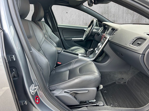 Volvo V60 17 of 30
