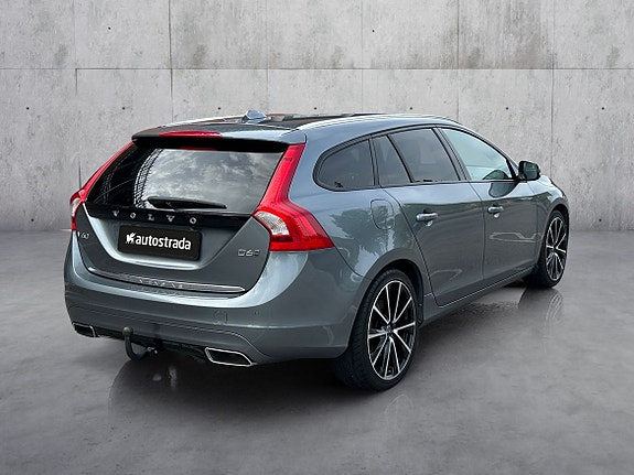 Volvo V60 5 of 30