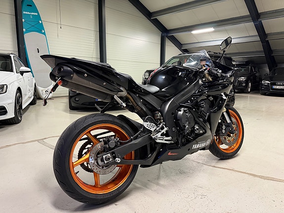Yamaha YZF-R1 180HK LAV KM//MYE PÅKOSTET//BØR SEES 6 of 9