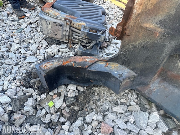 Hyundai Motvekt / lodd til Hyundai 145 gravemaskin 8 of 10