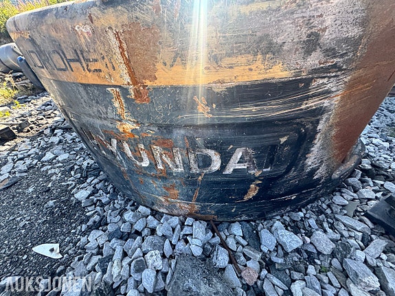 Hyundai Motvekt / lodd til Hyundai 145 gravemaskin 10 of 10