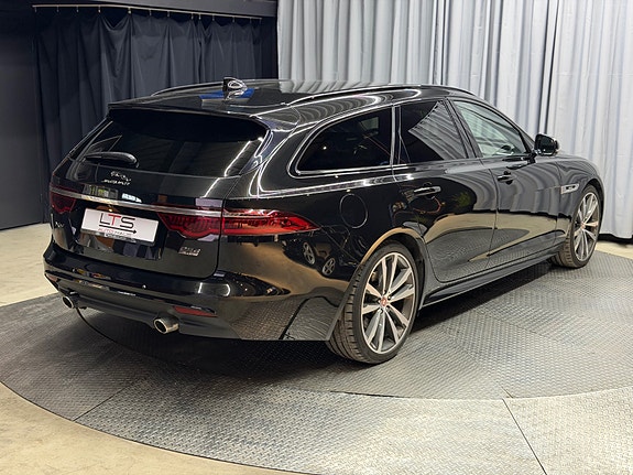 Jaguar XF 2 of 21