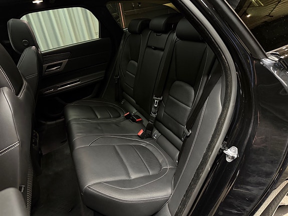 Jaguar XF 20 of 21