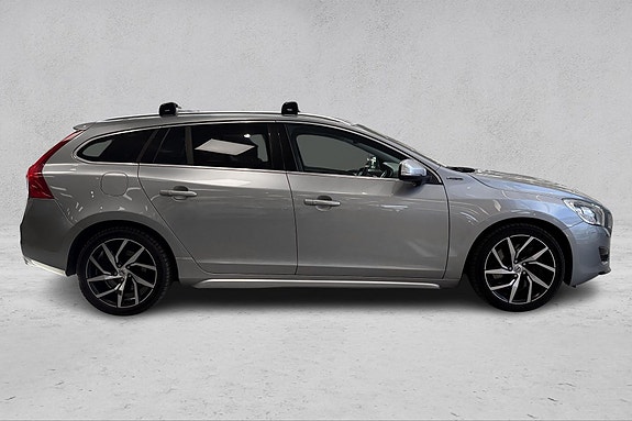 Volvo V60 6 of 27