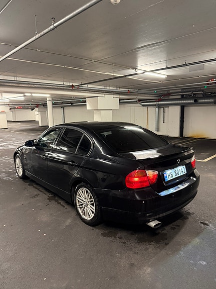 BMW 320d 6 of 14