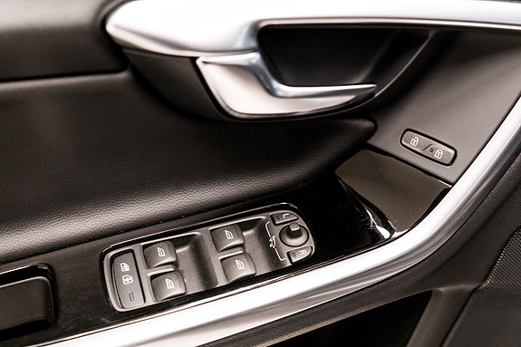 Volvo V60 21 of 30