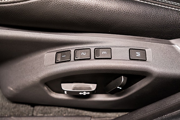 Volvo V60 20 of 30