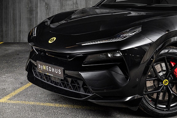 Lotus Eletre 8 of 30