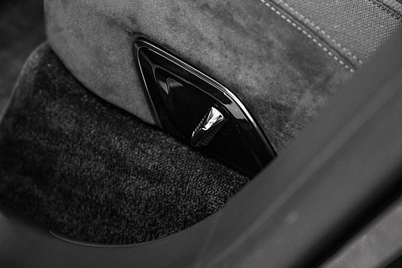 Lotus Eletre 22 of 30