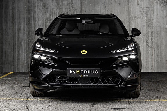 Lotus Eletre 4 of 30