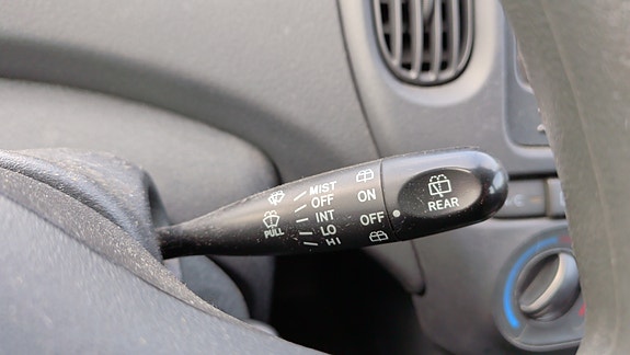 Toyota Yaris Verso 10 of 12