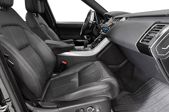 Land Rover Range Rover Sport 20 of 30