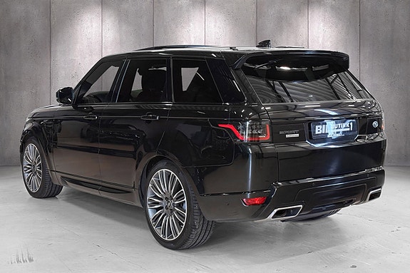 Land Rover Range Rover Sport 5 of 30