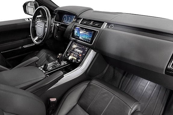 Land Rover Range Rover Sport 19 of 30