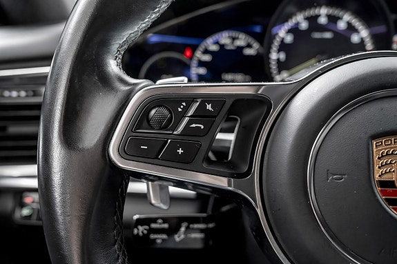 Porsche Panamera 23 of 30