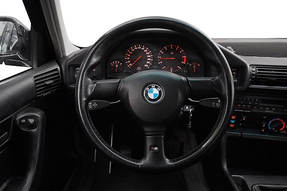 BMW M5 23 of 30