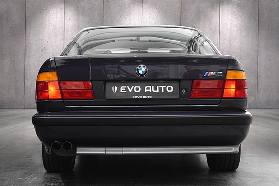 BMW M5 15 of 30