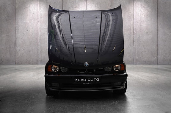 BMW M5 7 of 30