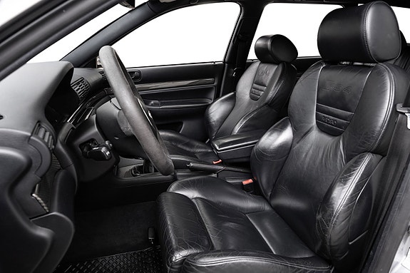Audi RS4 9 of 28