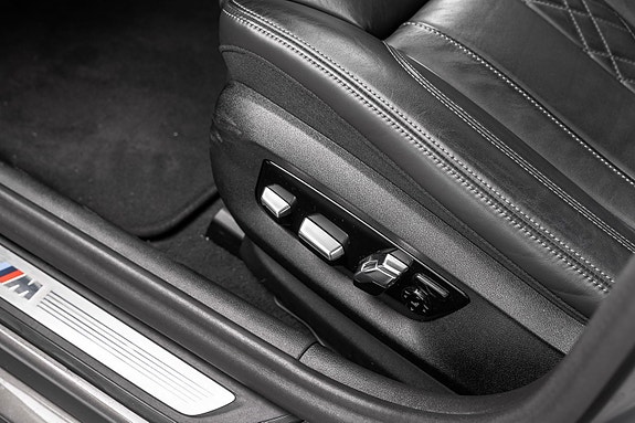 BMW 545e 23 of 30