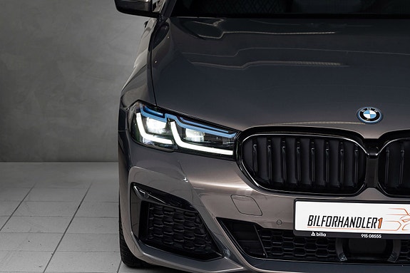 BMW 545e 10 of 30