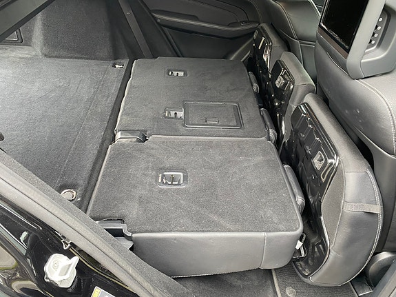 Mercedes-Benz ML350 27 of 30