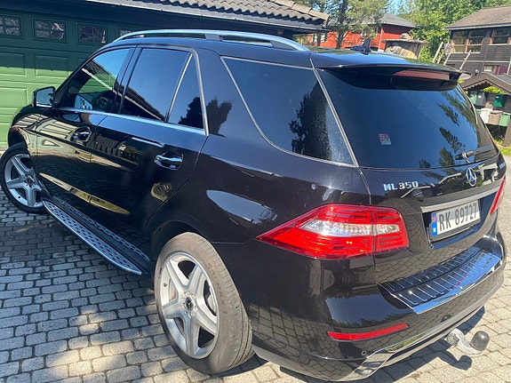Mercedes-Benz ML350 6 of 30