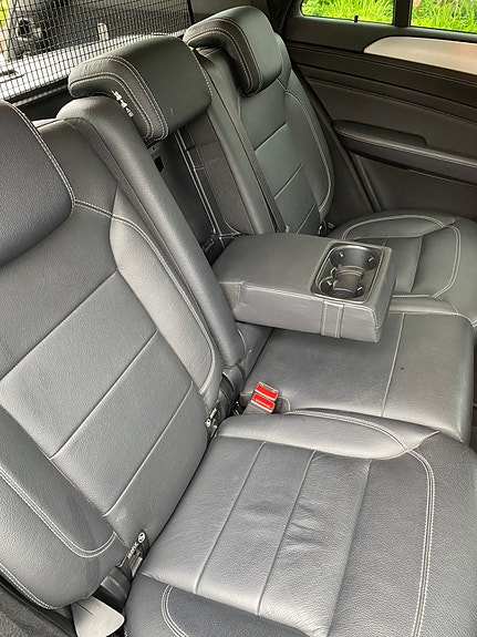 Mercedes-Benz ML350 24 of 30