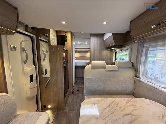 Carado T449 - Queenbed - Klasse B! 8 of 30