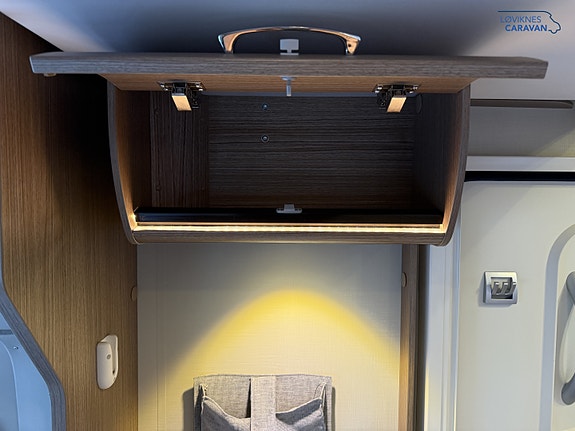 Carado T449 - Queenbed - Klasse B! 17 of 30