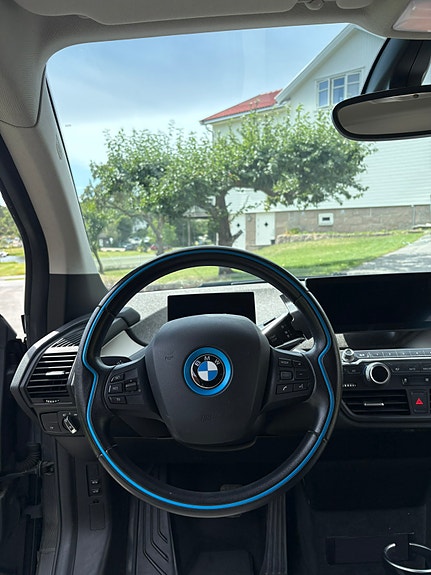 BMW i3 12 of 17