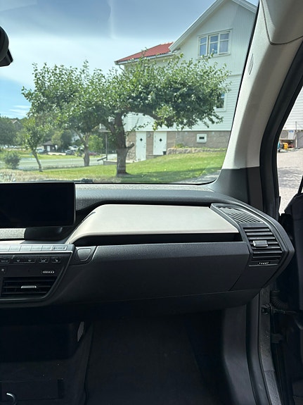 BMW i3 13 of 17