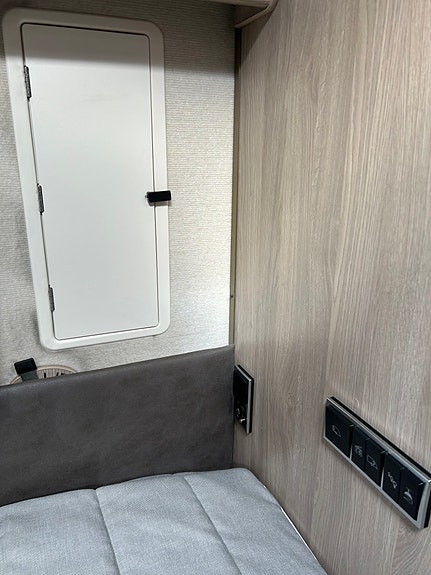 KABE Royal XL KS 19 of 30