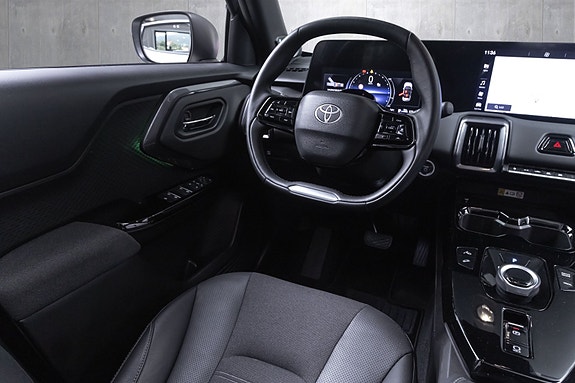 Toyota Urban Cruiser 25 of 28