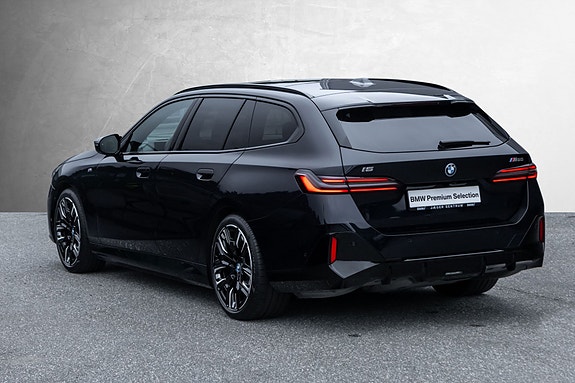 BMW i5 6 of 30