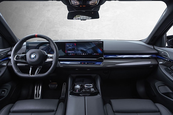 BMW i5 28 of 30