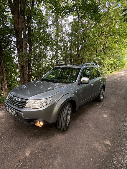 Subaru Forester 2 of 26