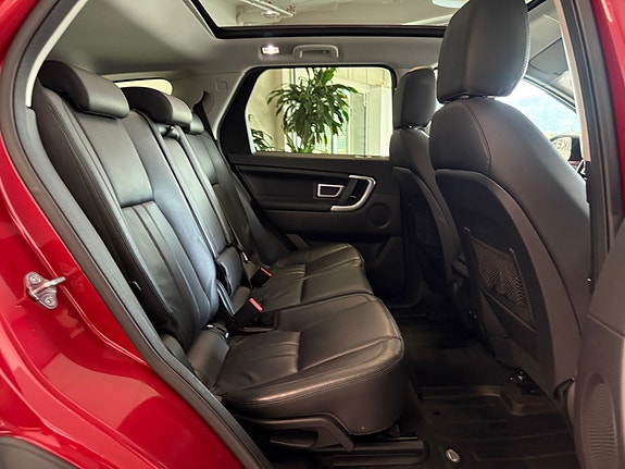 Land Rover Discovery Sport 22 of 30