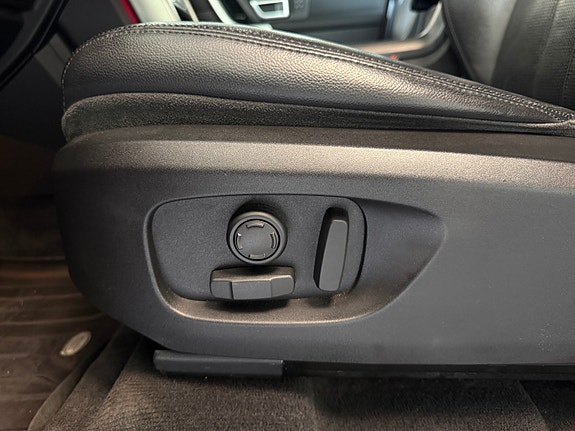 Land Rover Discovery Sport 12 of 30