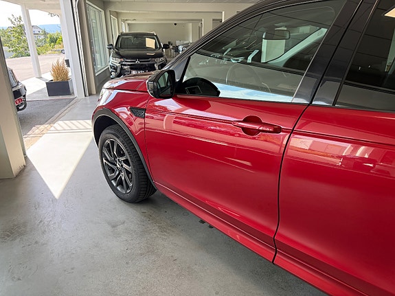 Land Rover Discovery Sport 9 of 30