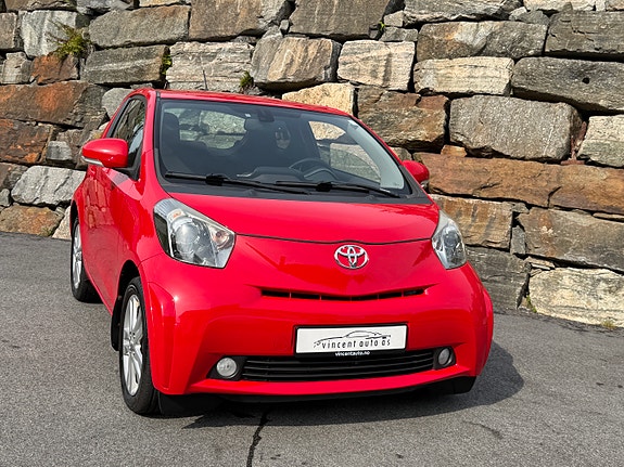 Toyota IQ 2 of 30