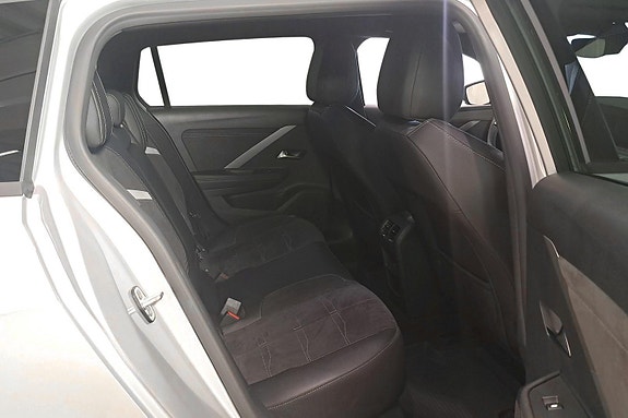 Opel Astra 22 of 25