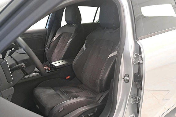 Opel Astra 8 of 25