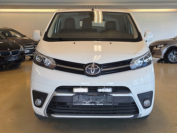 Toyota Proace 10 of 23