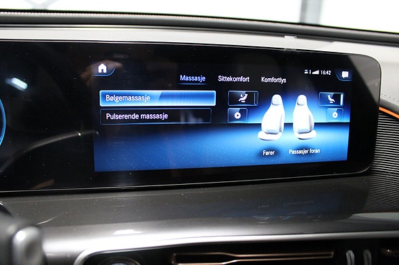 Mercedes-Benz EQC400 17 of 26