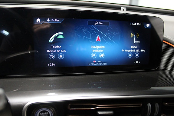 Mercedes-Benz EQC400 15 of 26