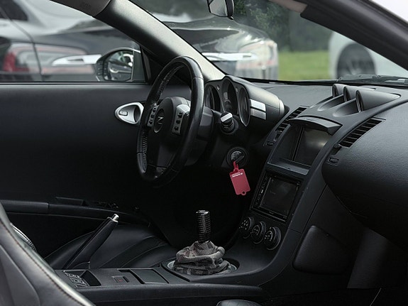 Nissan 350 Z 22 of 30