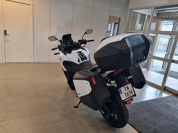 Honda NT 1100 17 of 20